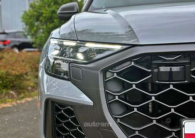 Audi RSQ8
