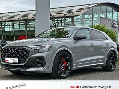 Audi RSQ8  2025 
