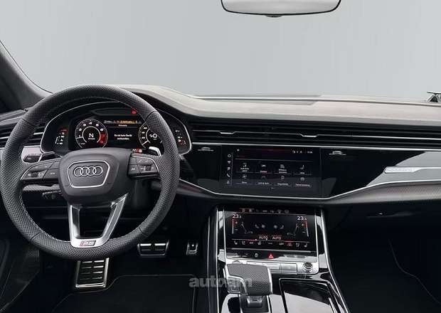 Audi RSQ8