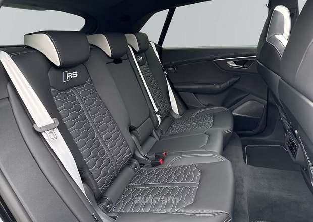 Audi RSQ8