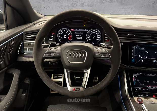 Audi RSQ8
