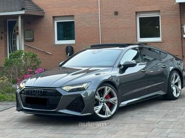 Audi RS7  2025 