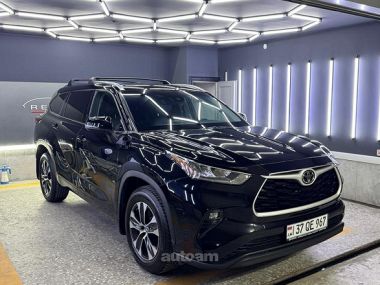 Toyota Highlander  2020 