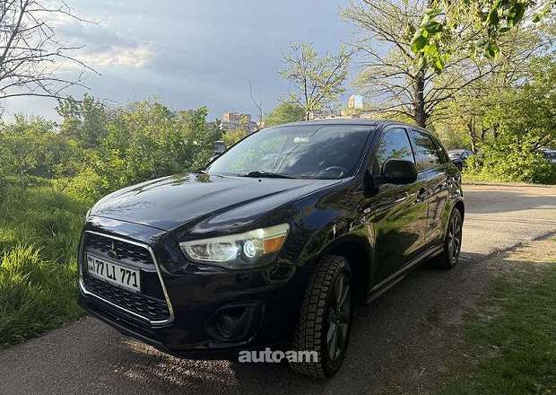 Mitsubishi Օutlander Sport