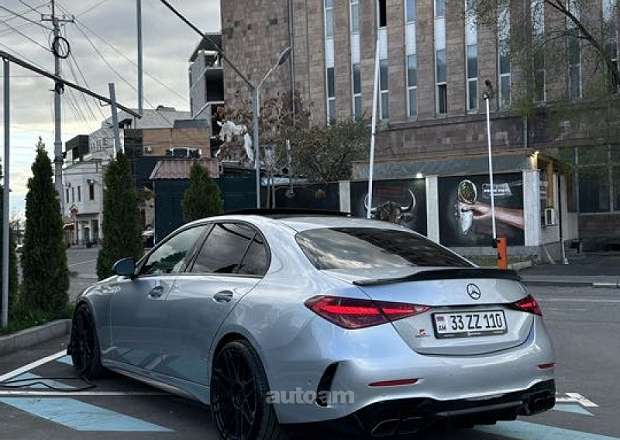 Mercedes-Benz C 300