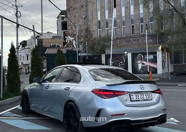 Mercedes-Benz C 300