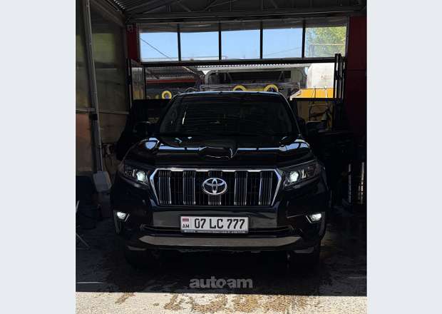 Toyota Land Cruiser Prado