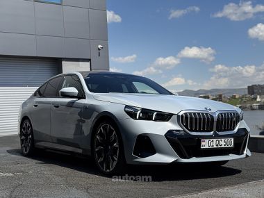 BMW i5  2023 