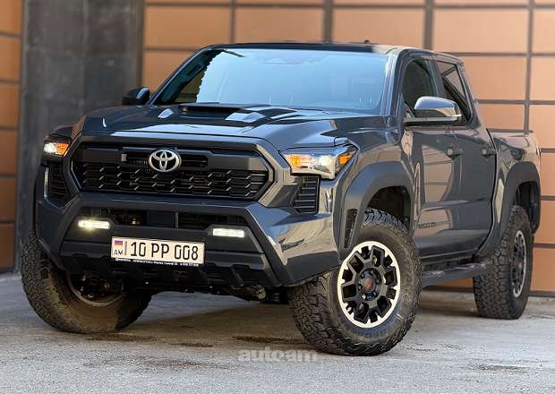 Toyota Tacoma