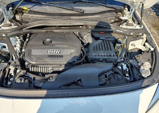 BMW 228