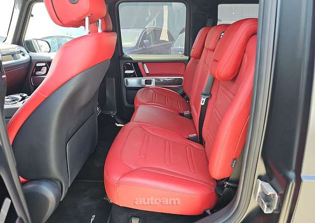 Mercedes-Benz G 550