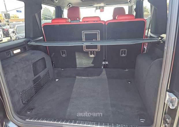 Mercedes-Benz G 550