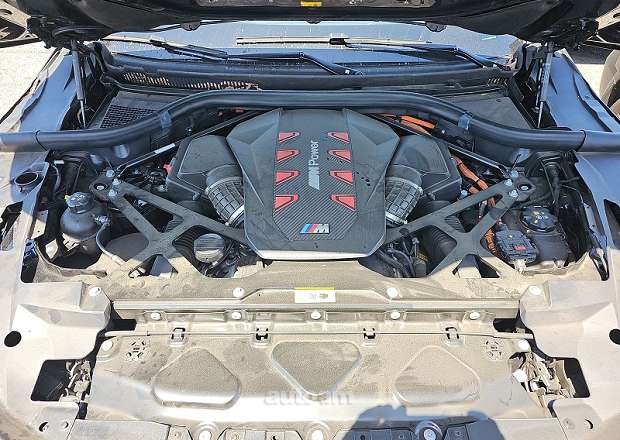 BMW XM