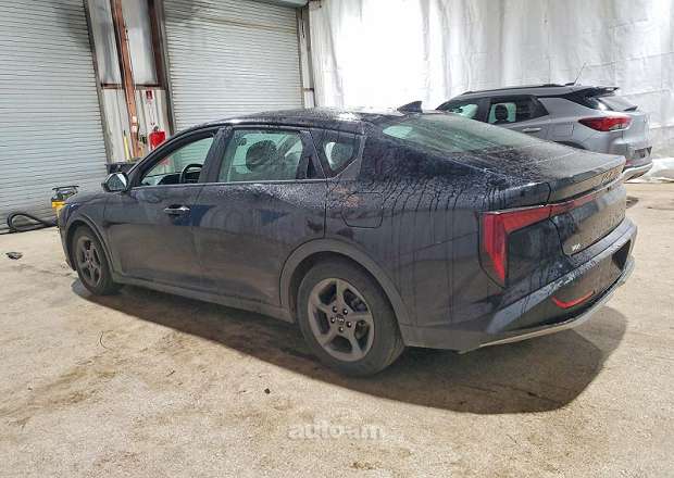 Kia K4