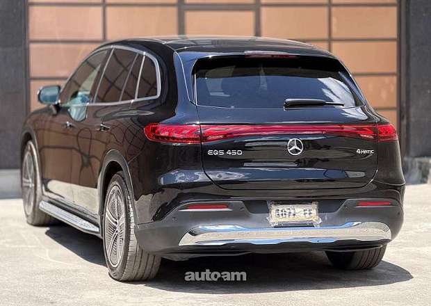 Mercedes-Benz EQS SUV