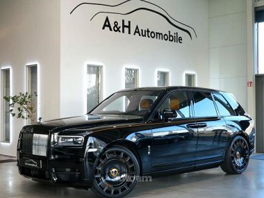 Rolls Royce Cullinan  2023 