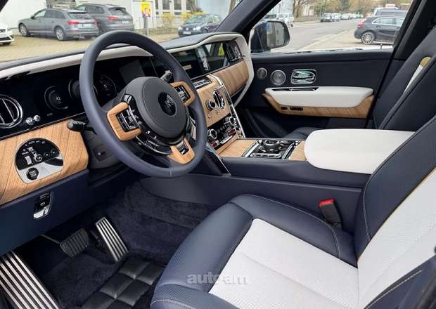 Rolls Royce Cullinan