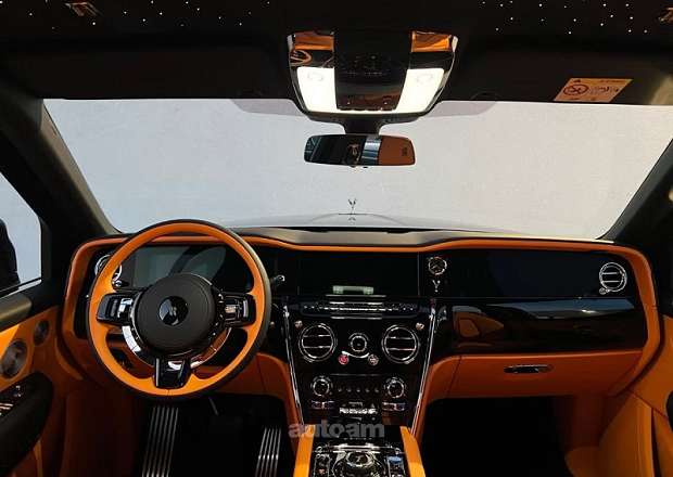 Rolls Royce Cullinan