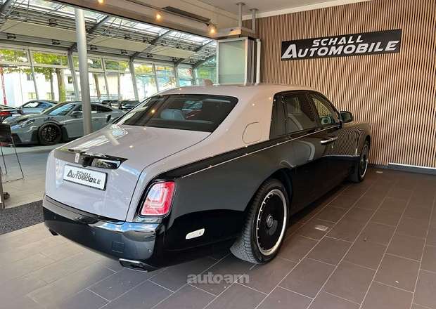 Rolls Royce Phantom
