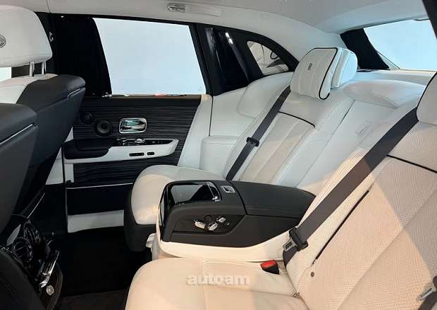 Rolls Royce Phantom