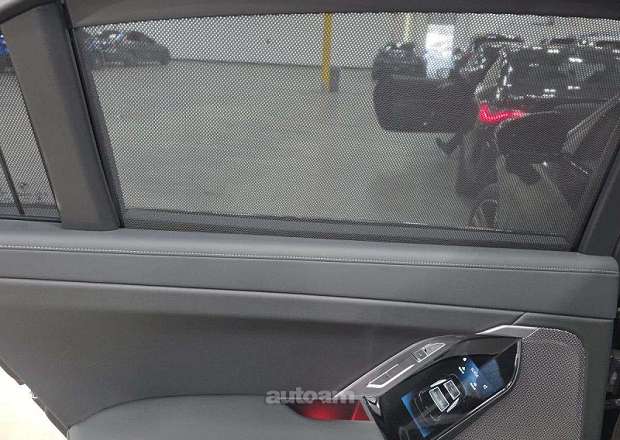 BMW 740