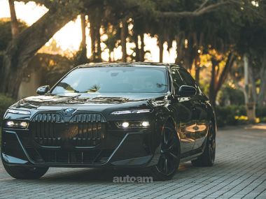 BMW i7  2024 