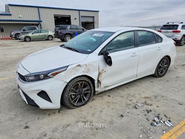 Kia Forte  2024 