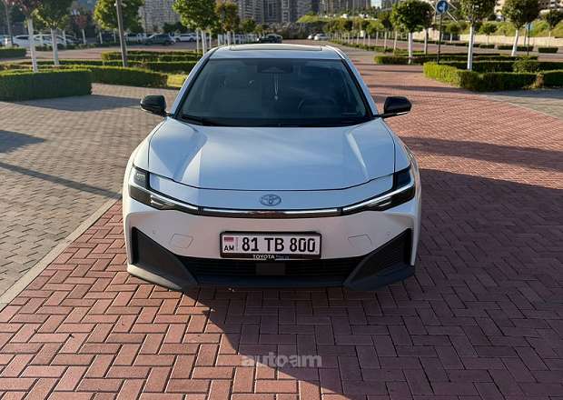Toyota Bz3
