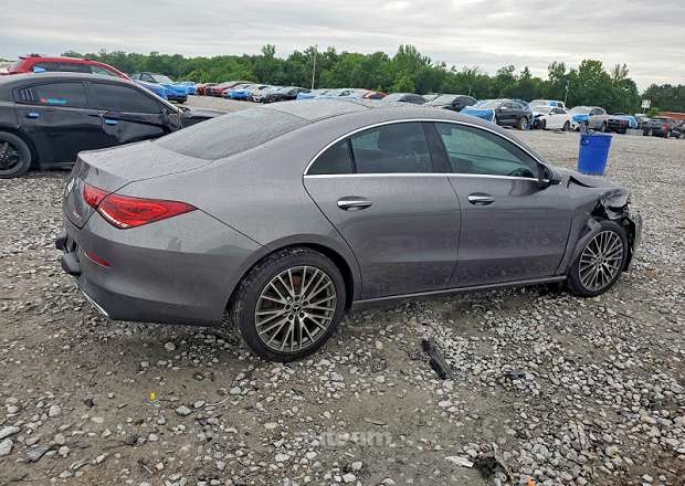 Mercedes-Benz CLA 250