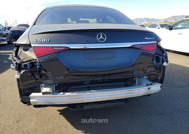 Mercedes-Benz S 500
