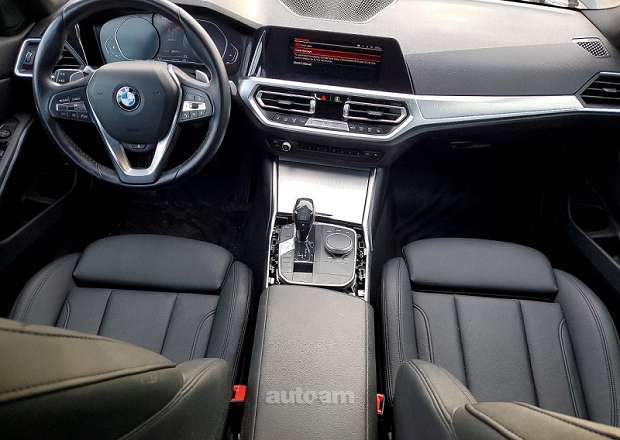 BMW 330
