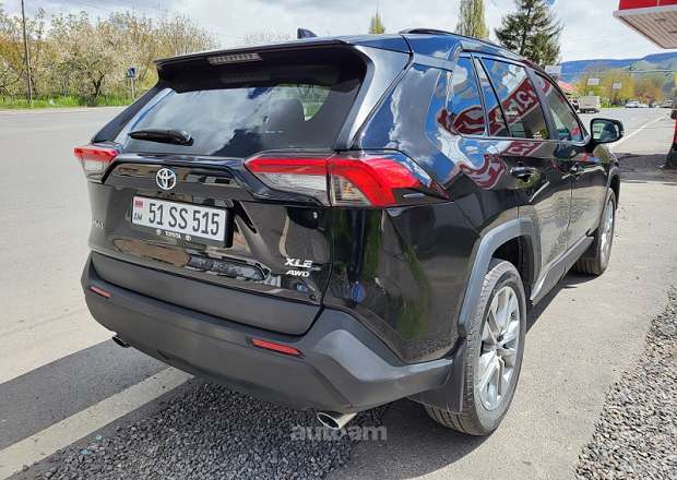 Toyota Rav 4