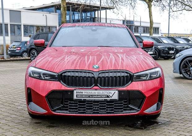 BMW 330