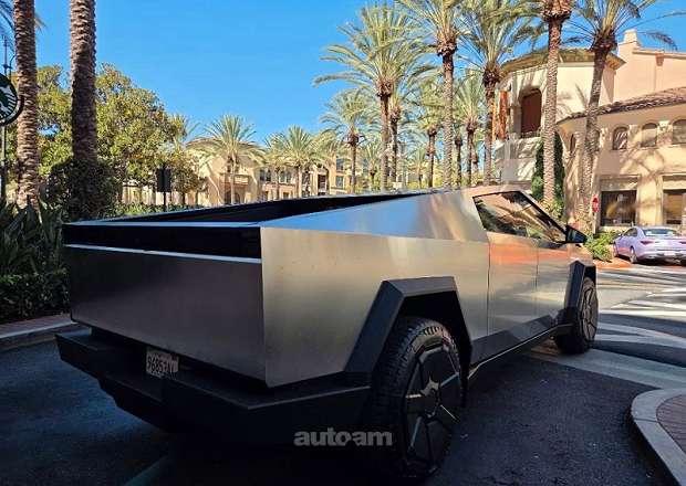 Tesla Cybertruck