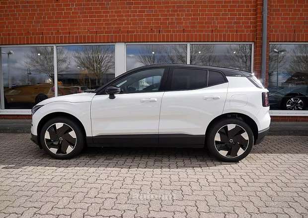 Volvo EX30