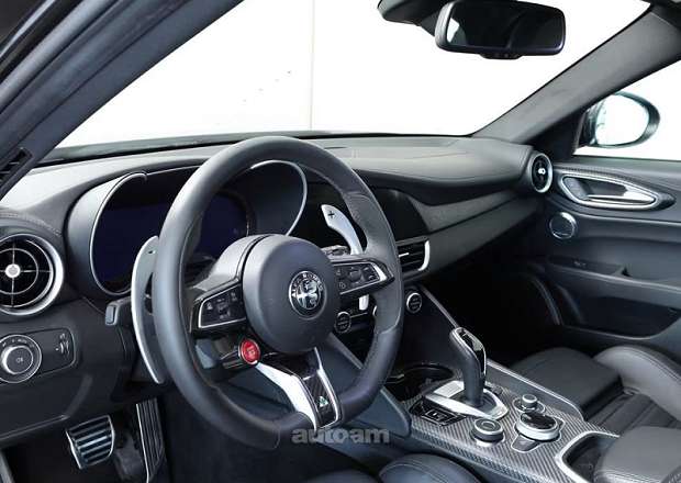 Alfa Romeo Giulia