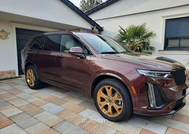 Cadillac XT6