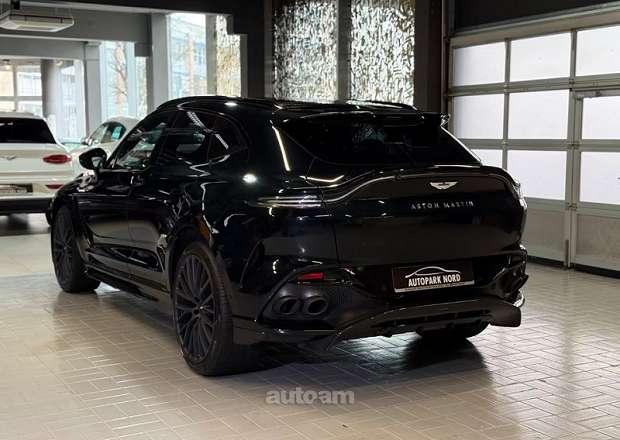 Aston Martin DBX