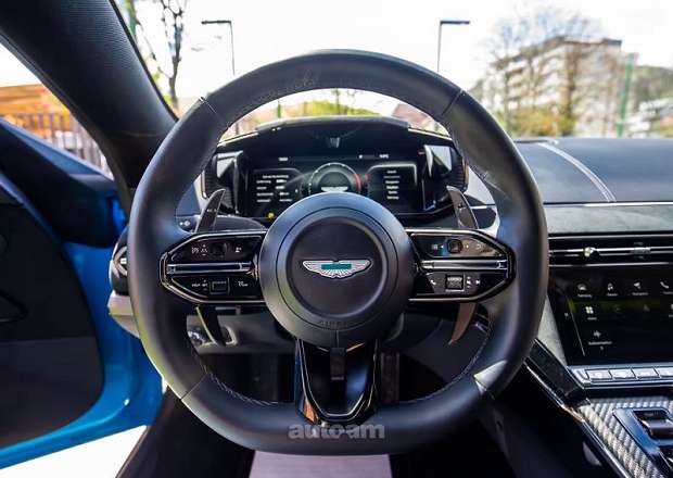 Aston Martin V8 Vantage