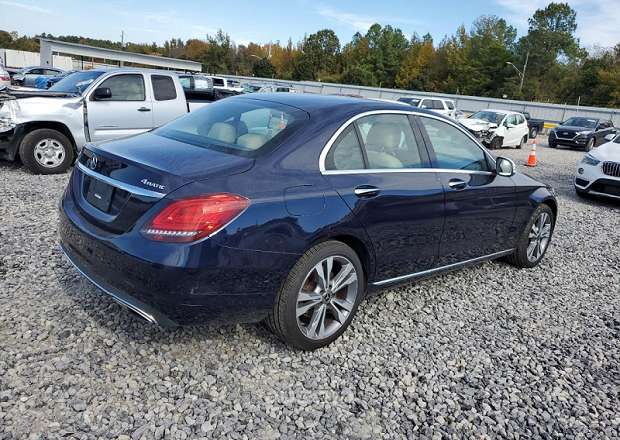 Mercedes-Benz C 300