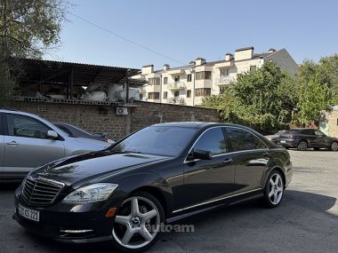 Mercedes-Benz S 550  2011 