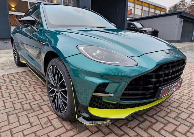 Aston Martin DBX