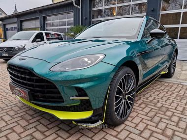 Aston Martin DBX  2023 