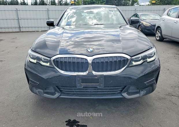 BMW 330