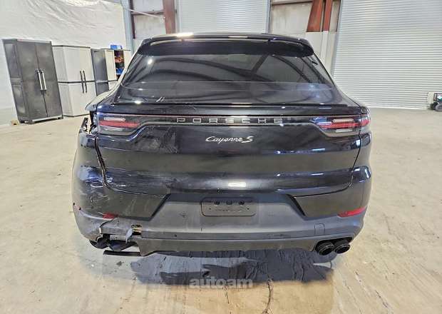 Porsche Cayenne Coupe