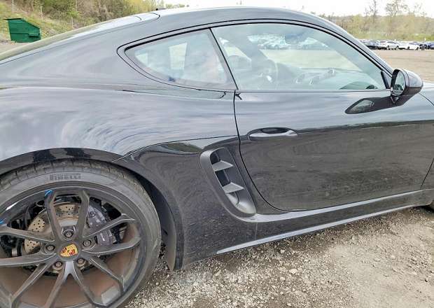 Porsche Cayman