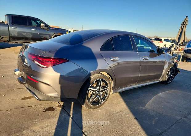 Mercedes-Benz CLA 250
