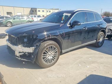 Mercedes-Benz GLC 300  2024 