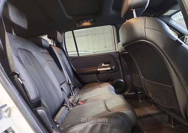 Mercedes-Benz GLB 250