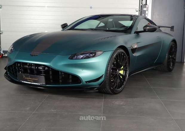 Aston Martin V8 Vantage